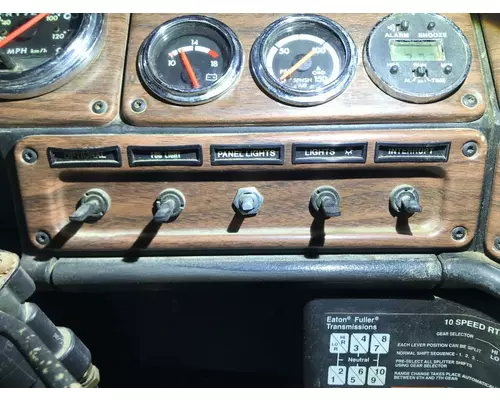 Freightliner FLD120 Dash Panel