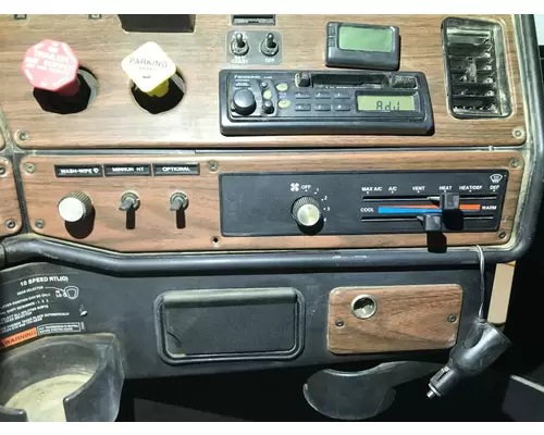 Freightliner FLD120 Dash Panel