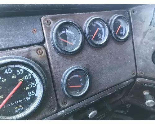 Freightliner FLD120 Dash Panel