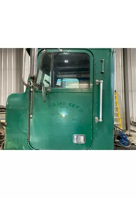 Freightliner FLD120 Door Assembly, Front