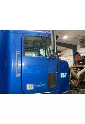 Freightliner FLD120 Door Assembly, Front