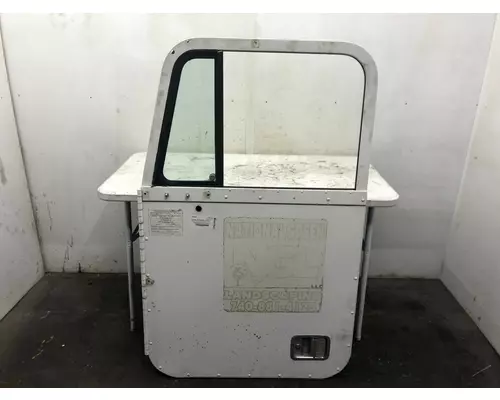 Freightliner FLD120 Door Assembly, Front