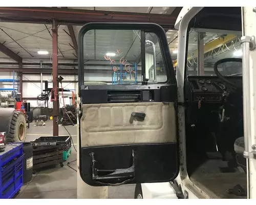 Freightliner FLD120 Door Assembly, Front