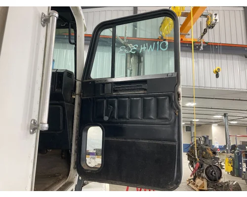 Freightliner FLD120 Door Assembly, Front