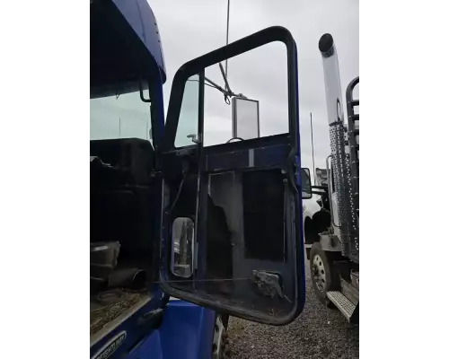 Freightliner FLD120 Door Assembly, Front