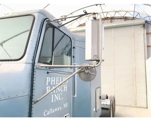 Freightliner FLD120 Door Mirror