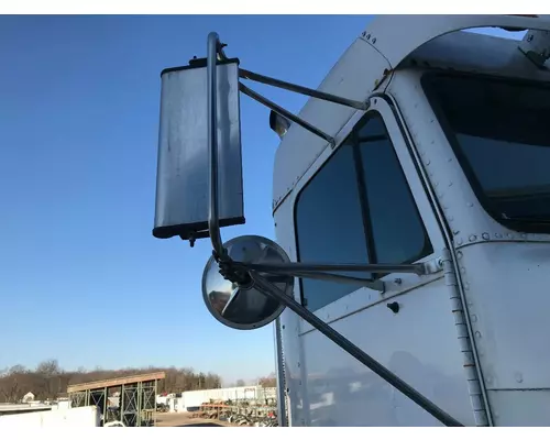 Freightliner FLD120 Door Mirror