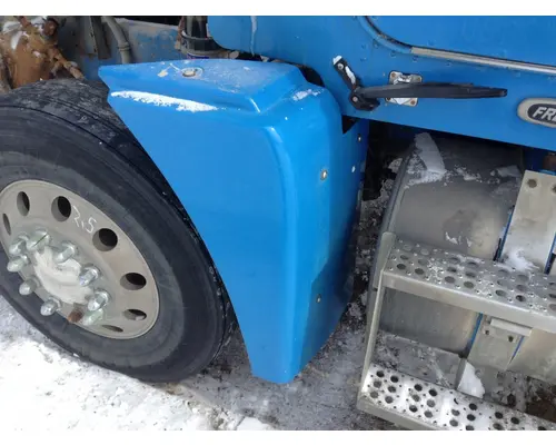 Freightliner FLD120 Fender