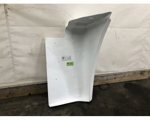 Freightliner FLD120 Fender