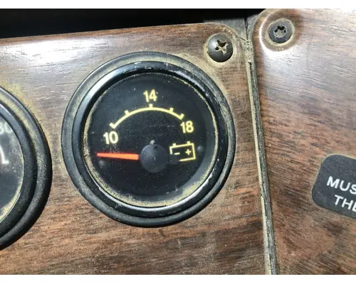 Freightliner FLD120 Gauges (all)