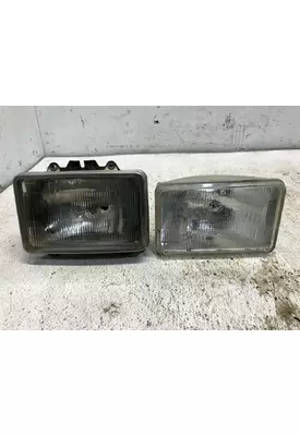 Freightliner FLD120 Headlamp Assembly