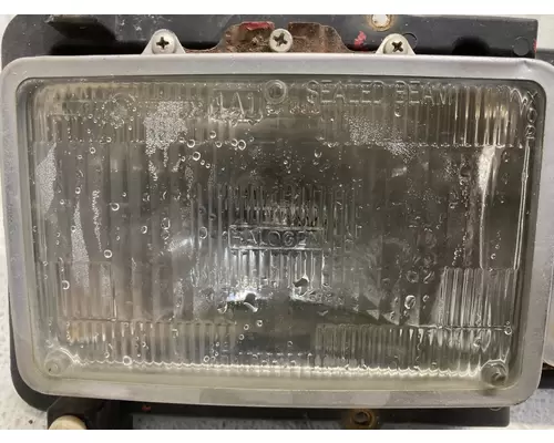 Freightliner FLD120 Headlamp Assembly