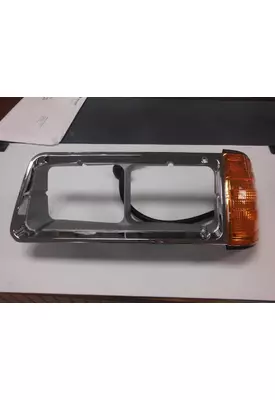 Freightliner FLD120 Headlamp Assembly