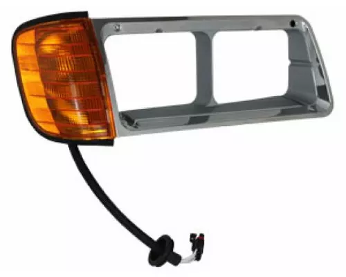 Freightliner FLD120 Headlamp Assembly