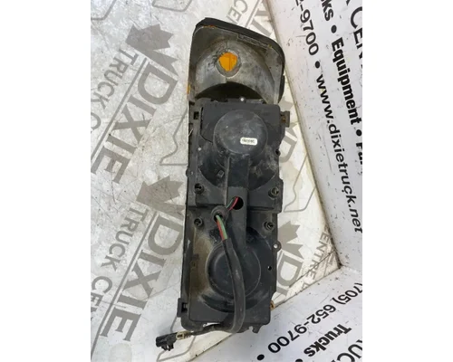Freightliner FLD120 Headlamp Assembly