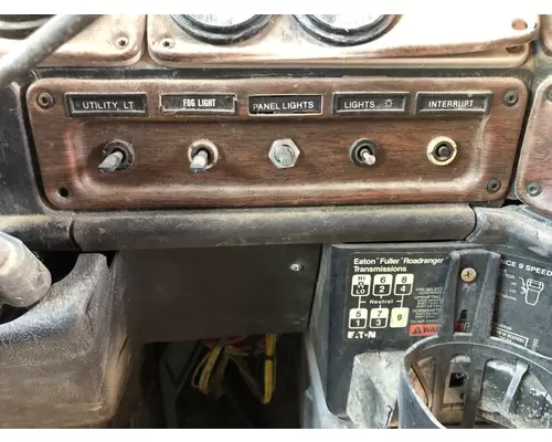 Freightliner FLD120 Heater & AC Temperature Control