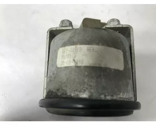 Freightliner FLD120 Instrument Cluster