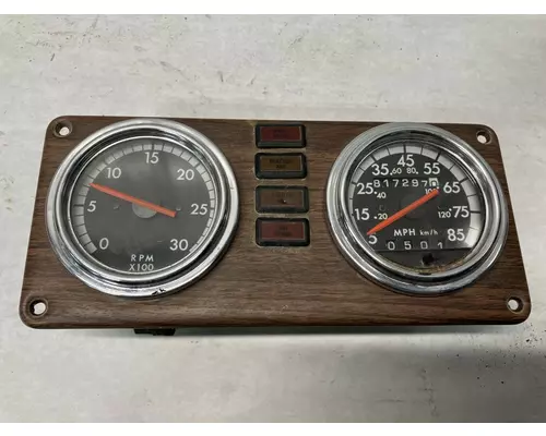 Freightliner FLD120 Instrument Cluster