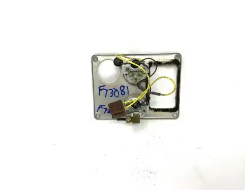 Freightliner FLD120 Instrument Cluster