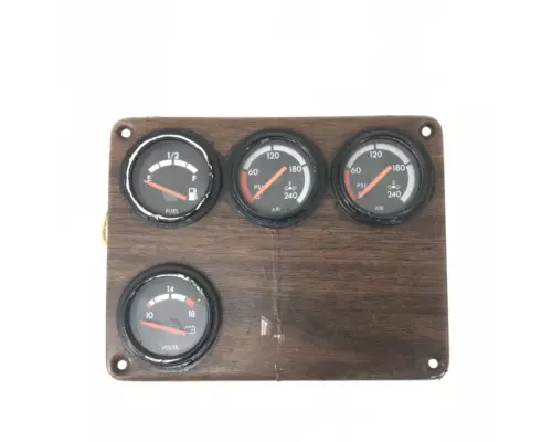 Freightliner FLD120 Instrument Cluster