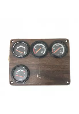 Freightliner FLD120 Instrument Cluster