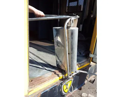 Freightliner FLD120 Mirror (Interior)