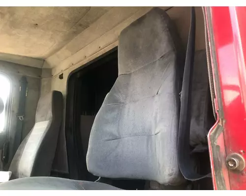 Freightliner FLD120 Seat (Air Ride Seat)