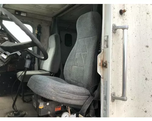 Freightliner FLD120 Seat (Air Ride Seat)