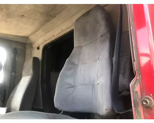 Freightliner FLD120 Seat (non-Suspension)