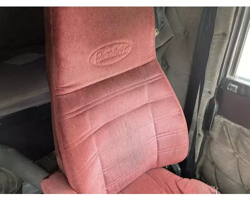 Freightliner FLD120 Seat (non-Suspension)