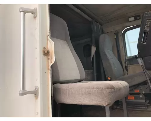 Freightliner FLD120 Seat (non-Suspension)