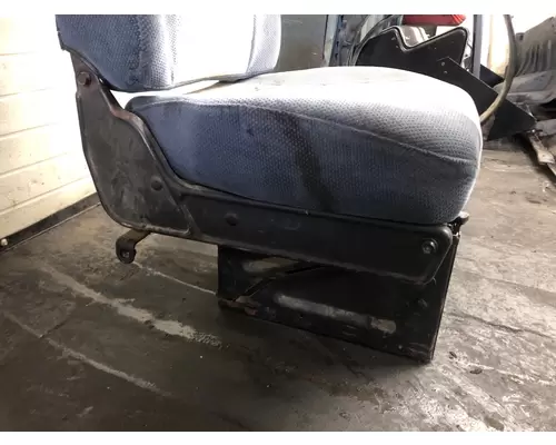 Freightliner FLD120 Seat (non-Suspension)