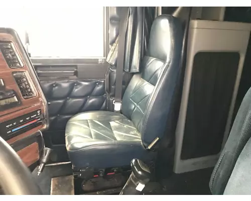 Freightliner FLD120 Seat (non-Suspension)