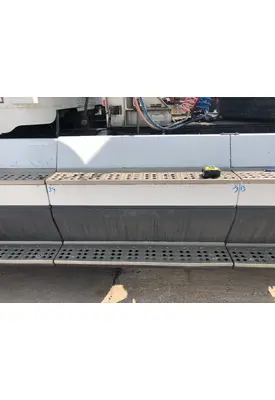 Freightliner FLD120 Skirt