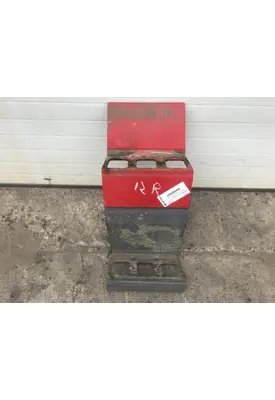 Freightliner FLD120 Skirt