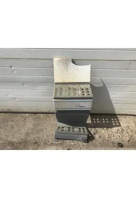 Freightliner FLD120 Skirt