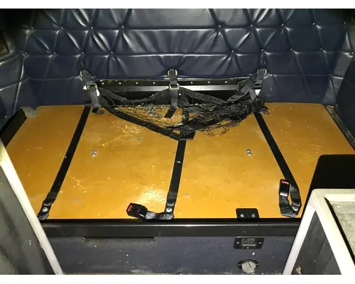 Freightliner FLD120 Sleeper Bunk