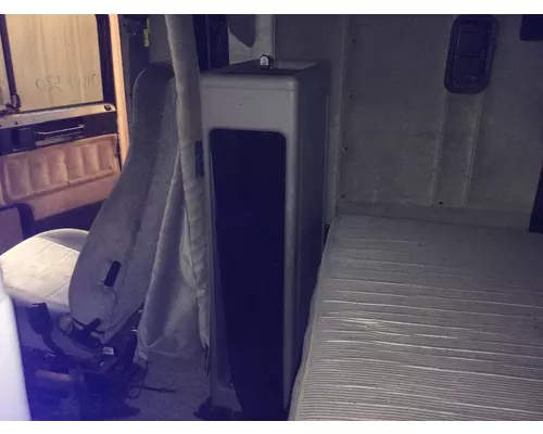 Freightliner FLD120 Sleeper Cabinets