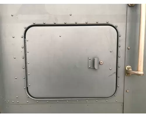 Freightliner FLD120 Sleeper Door