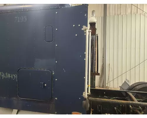 Freightliner FLD120 Sleeper Fairing