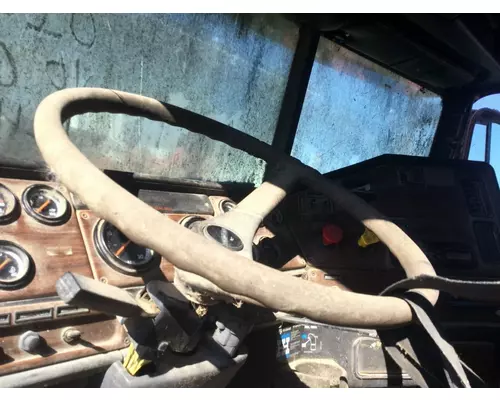 Freightliner FLD120 Steering Column