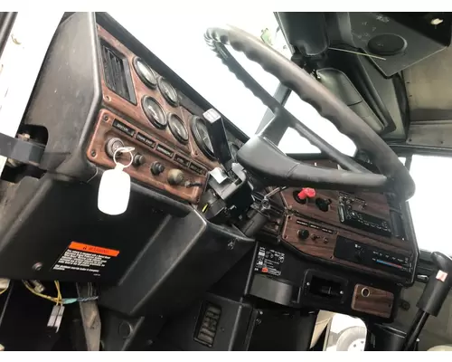 Freightliner FLD120 Steering Column