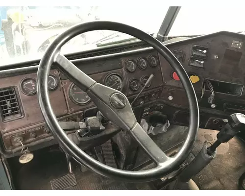 Freightliner FLD120 Steering Column