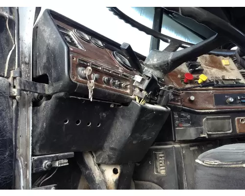 Freightliner FLD120 Steering Column