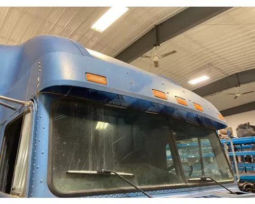 Freightliner FLD120 Sun Visor (Exterior)