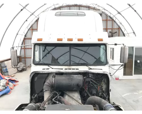 Freightliner FLD120 Sun Visor (Exterior)