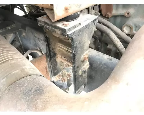 Freightliner FLD120 Suspension