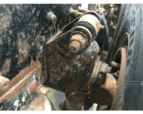 Freightliner FLD120 Suspension