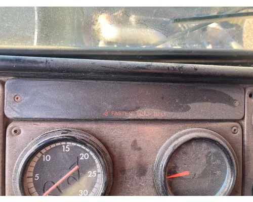 Freightliner FLD120 Warning Light Module