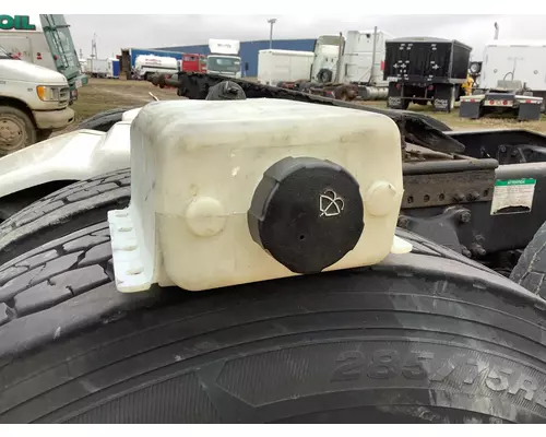 Freightliner FLD120 Windshield Washer Reservoir